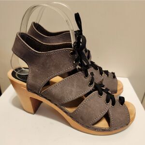 No. 6 Taupe Nubuck Leather Lace Up Corset Open Toe Wood Clogs Sz.6/36  Ret.$260